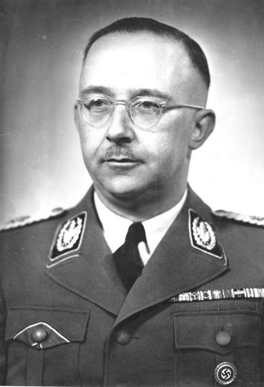 Архивный портрет Генриха Гиммлера, 1942 год